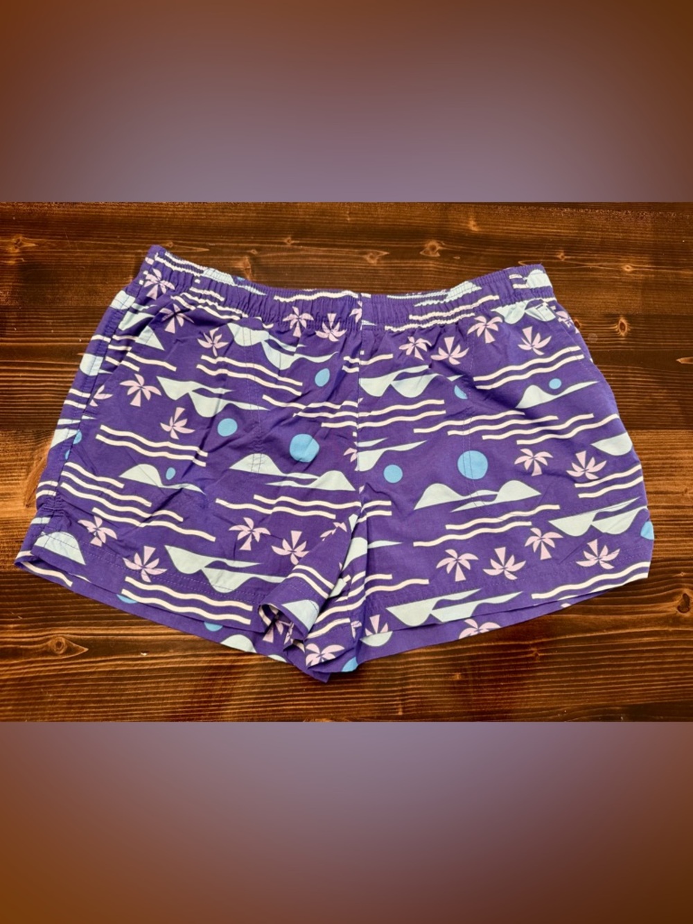 Columbia Purple Tropical Pattern Athletic Shorts Size M